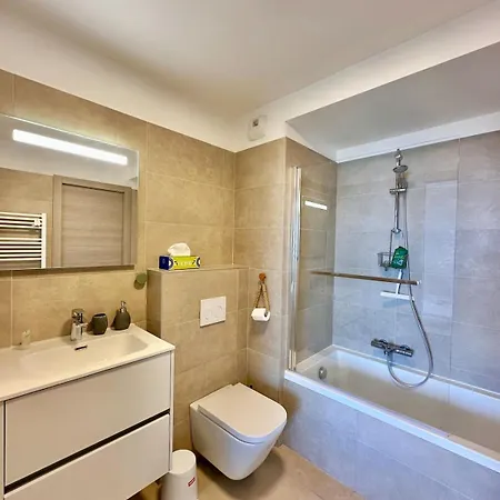 Breathtaking Sea View Terrace Quiet & Comfort Appartement